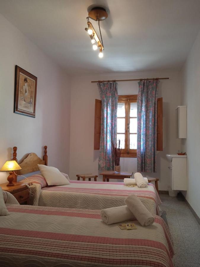 Pension La Sierra Cortes de la Frontera Extérieur photo