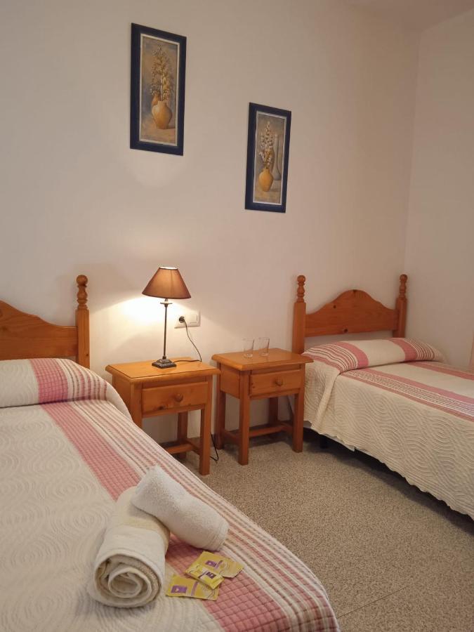 Pension La Sierra Cortes de la Frontera Extérieur photo