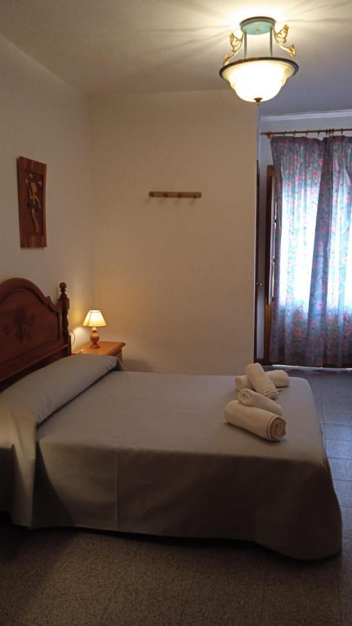Pension La Sierra Cortes de la Frontera Extérieur photo