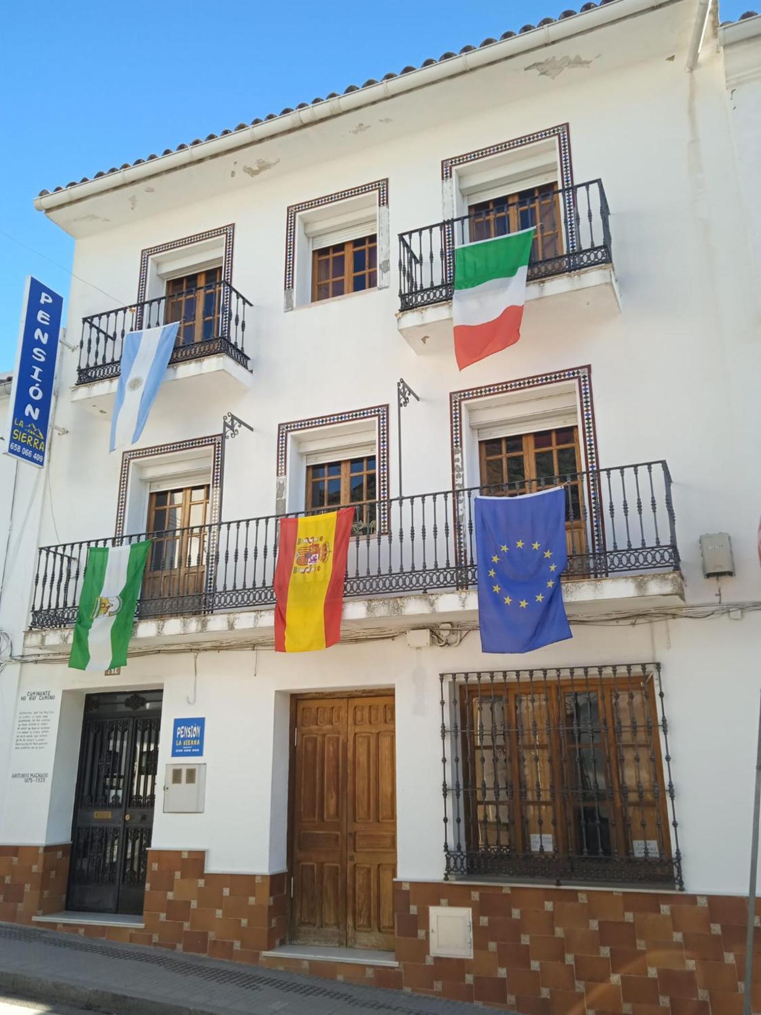 Pension La Sierra Cortes de la Frontera Extérieur photo